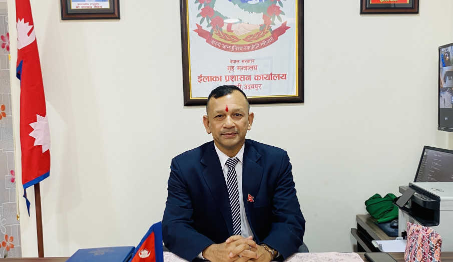 मिति २०८२-८-१४ उपसचिव श्री लोकमान श्रेष्‍ठज्यू पदभार ग्रहण गर्नुहुँदै