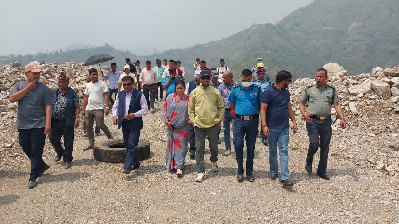Inspection of LImestone Mine of Saurya Cements company located at Katari Mun. - 8 by the united team of D.A.O., Udayapur, A.A.O., katari, Katari Municipality and the heads of security agencies
